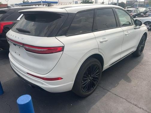 2023 Lincoln Corsair Standard
