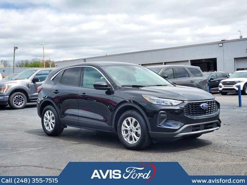 Black Metallic 2023 Ford Escape Active