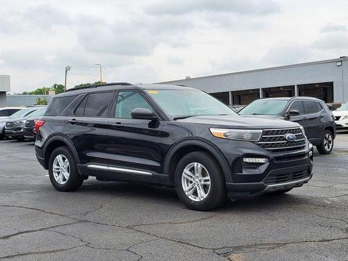 Black Metallic 2023 Ford Explorer XLT