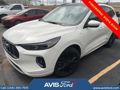 2023 Ford Escape ST-Line Elite