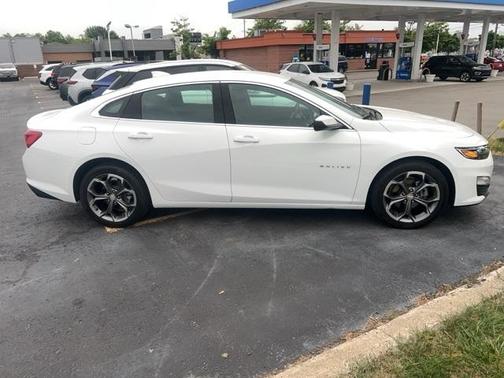 2024 Chevrolet Malibu LT