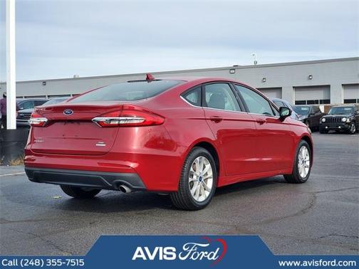 2020 Ford Fusion SE