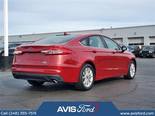 2020 Ford Fusion SE