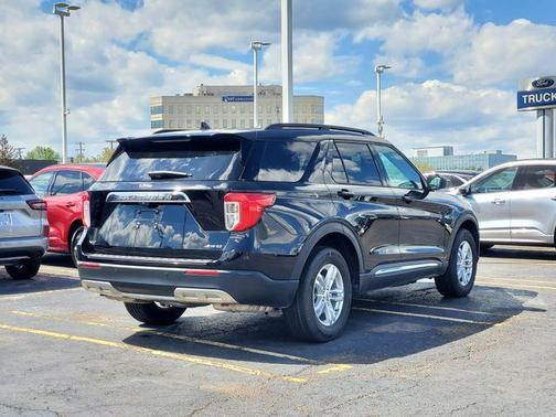 Black Metallic 2023 Ford Explorer XLT