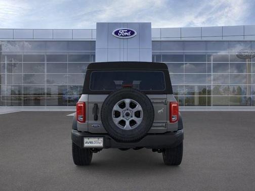 Gray Metallic 2026 Ford Bronco Big Bend