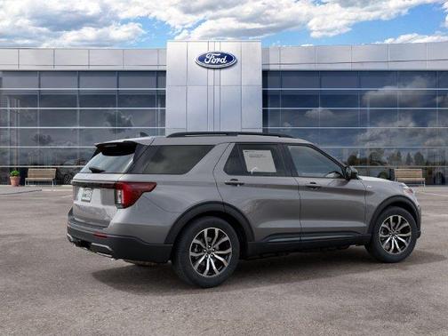 Gray Metallic 2027 Ford Explorer ST-Line