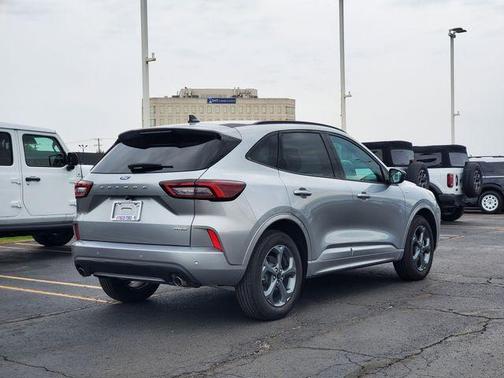 Silver Metallic 2023 Ford Escape ST-Line