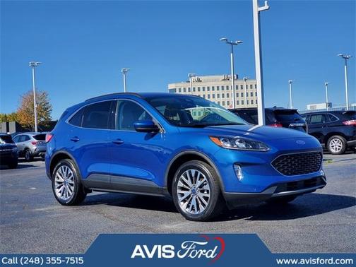 2022 Ford Escape Titanium