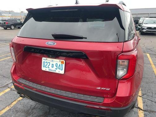 2023 Ford Explorer ST-Line