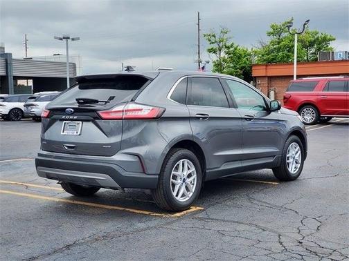 2022 Ford Edge SEL