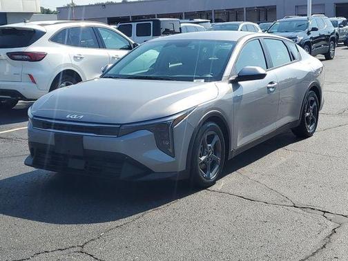 Steel Gray 2025 Kia K4
