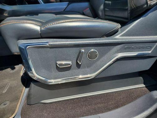 White Metallic 2022 Ford F-150 Platinum