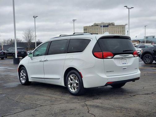 2019 Chrysler Pacifica Limited