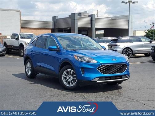 2020 Ford Escape SE