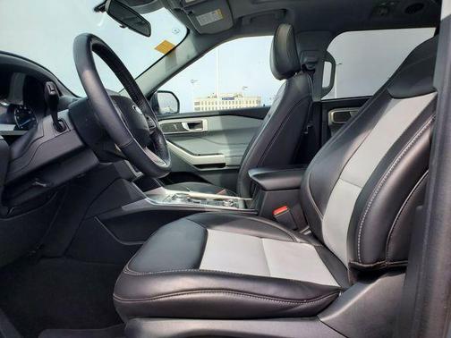 Stone Blue Metallic 2023 Ford Explorer XLT