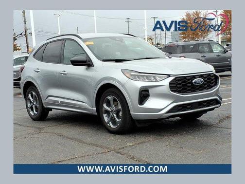 Silver Metallic 2023 Ford Escape ST-Line