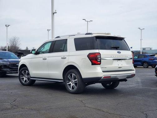 Star White 2023 Ford Expedition Limited