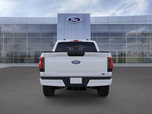 2025 Ford F-150 Lightning XLT