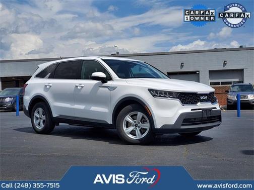2023 Kia Sorento LX