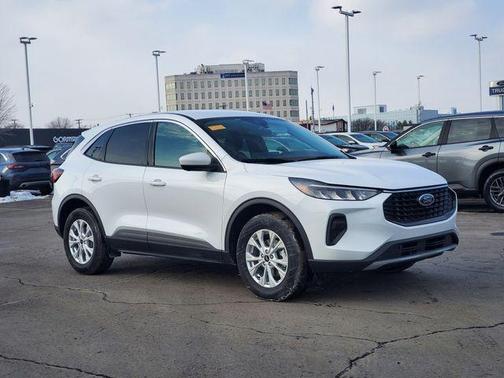 Oxford White 2023 Ford Escape Active