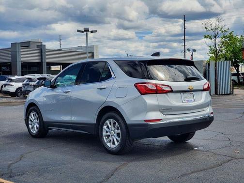 Silver Ice Metallic 2019 Chevrolet Equinox 1LT