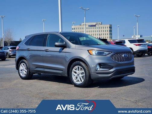 Gray Metallic 2024 Ford Edge SEL
