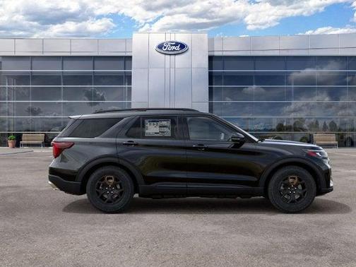 Black Metallic 2027 Ford Explorer