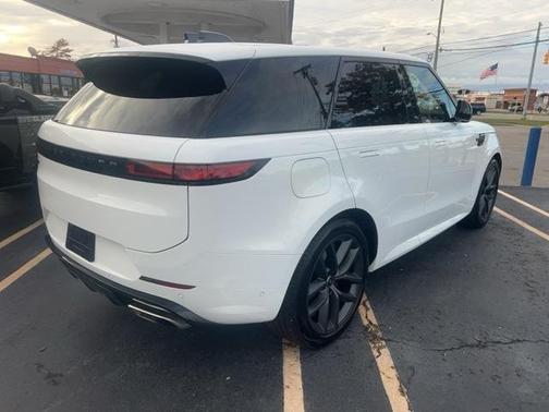 2024 Land Rover Range Rover Sport Dynamic SE