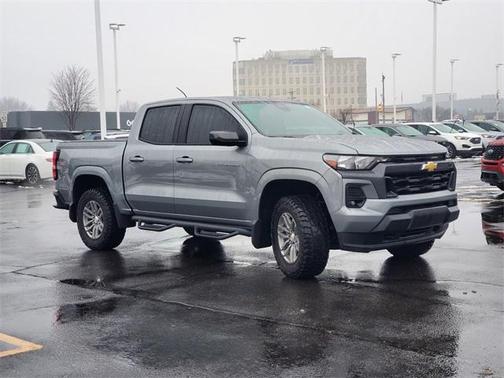 2023 Chevrolet Colorado LT