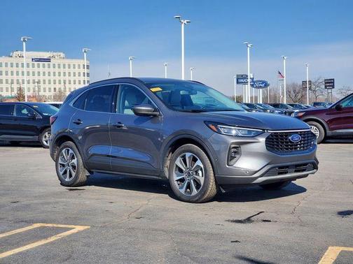 2024 Ford Escape Platinum