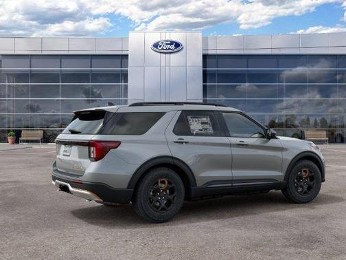 Avalanche 2027 Ford Explorer Tremor