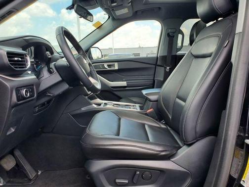 Black Metallic 2023 Ford Explorer XLT
