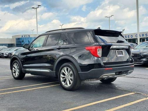 Black Metallic 2023 Ford Explorer XLT