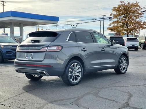 2022 Lincoln Nautilus Reserve