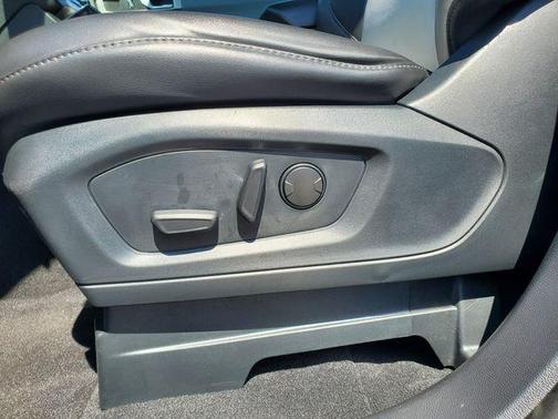 Black Metallic 2024 Ford Explorer XLT