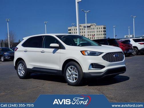 White Metallic 2023 Ford Edge SEL