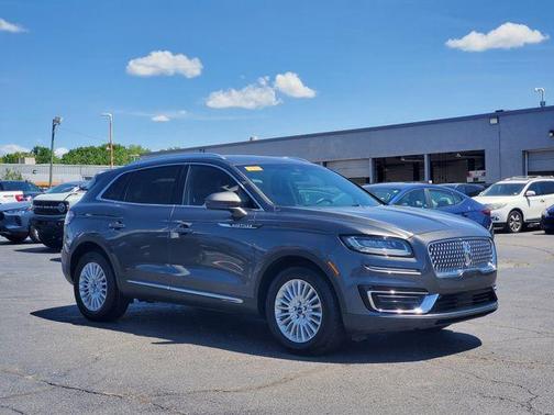 Magnetic Gray Metallic 2019 Lincoln Nautilus Standard