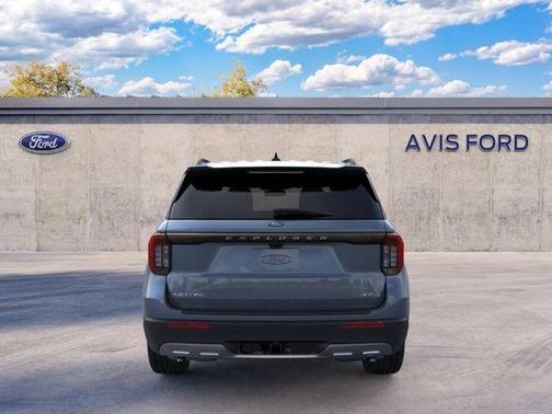 Vapor Blue Metallic 2026 Ford Explorer Active