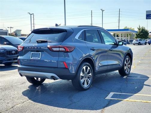 2024 Ford Escape Platinum