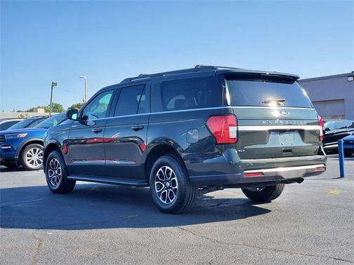 2022 Ford Expedition Max XLT
