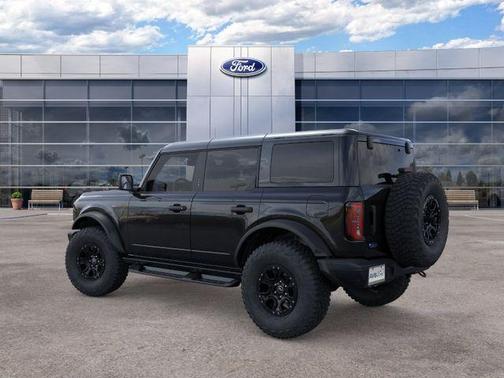 Shadow Black 2026 Ford Bronco Badlands