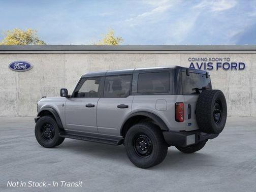 Avalanche Gray 2026 Ford Bronco Outer Banks