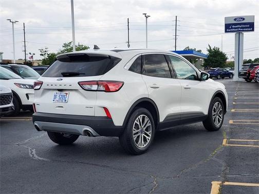 2022 Ford Escape SEL