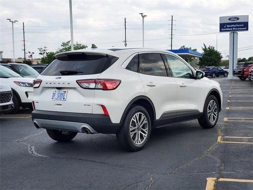2022 Ford Escape SEL
