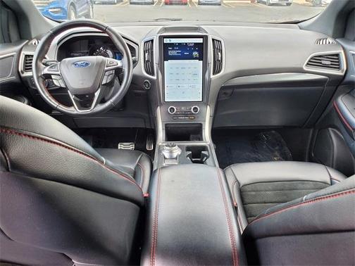 2022 Ford Edge ST Line