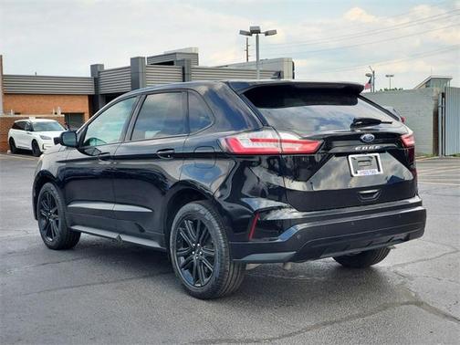 2022 Ford Edge ST Line