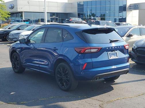 Blue Metallic 2023 Ford Escape ST-Line Elite