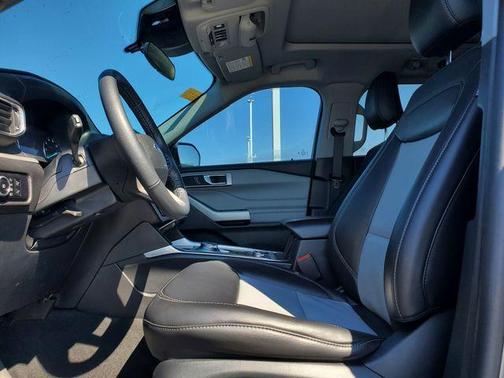 Gray Metallic 2023 Ford Explorer XLT