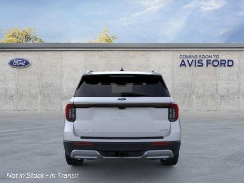 Space White Metallic 2026 Ford Explorer Platinum