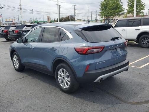Vapor Blue 2023 Ford Escape Active
